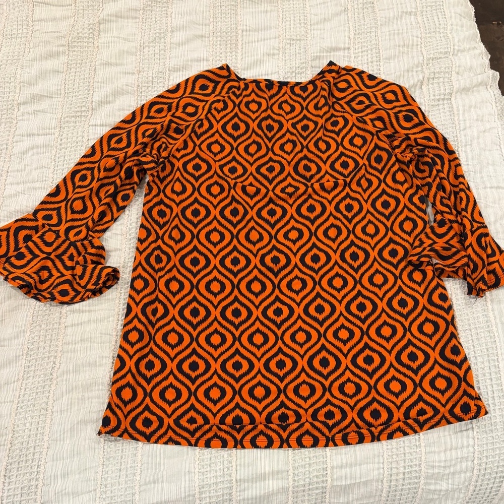 Mountain Mamas Orange Black Patterned Tunic Top LG/XL V-Neck Flowy Sleeves GUC - Picture 6 of 6
